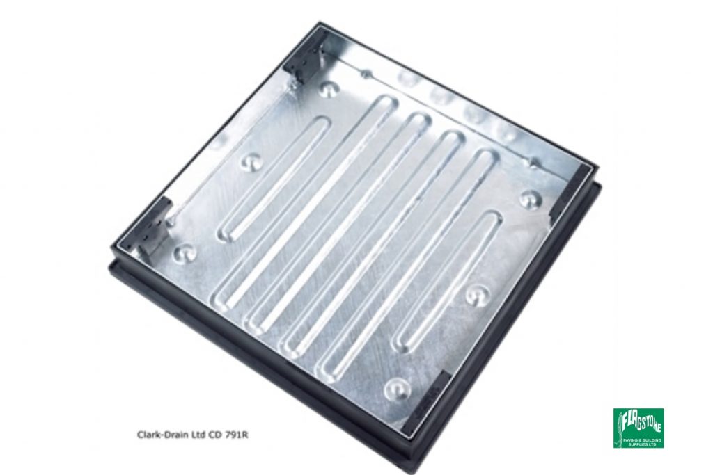 CD791R 600sq Block & Pave manhole cover
